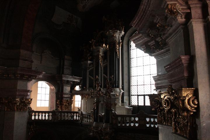 2014-04 Prague - Eglise St Nicolas Mala 014.JPG